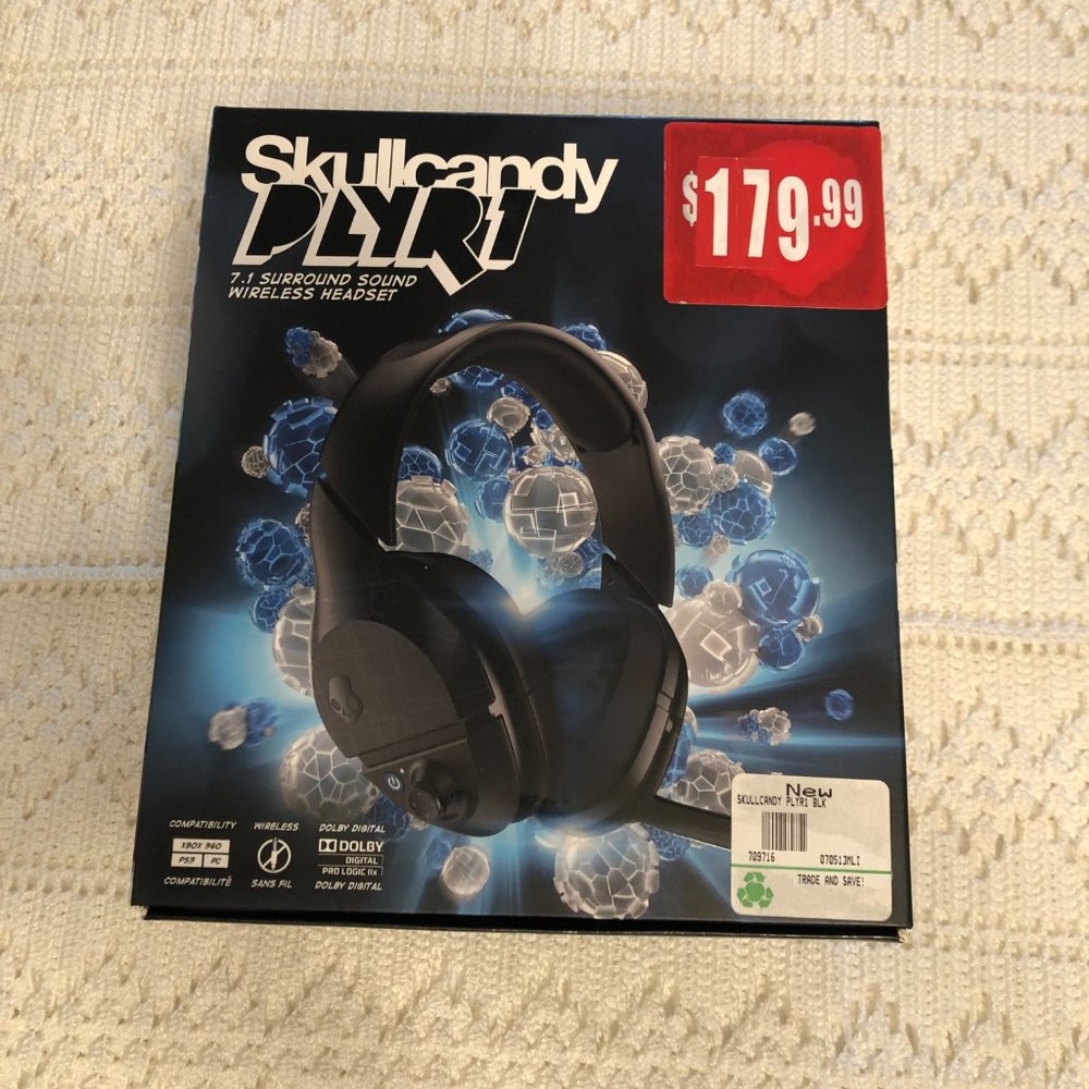 💕💕 host pic💕 Skullcandy gamers PLYR1 7.1 surround sound wireless headset